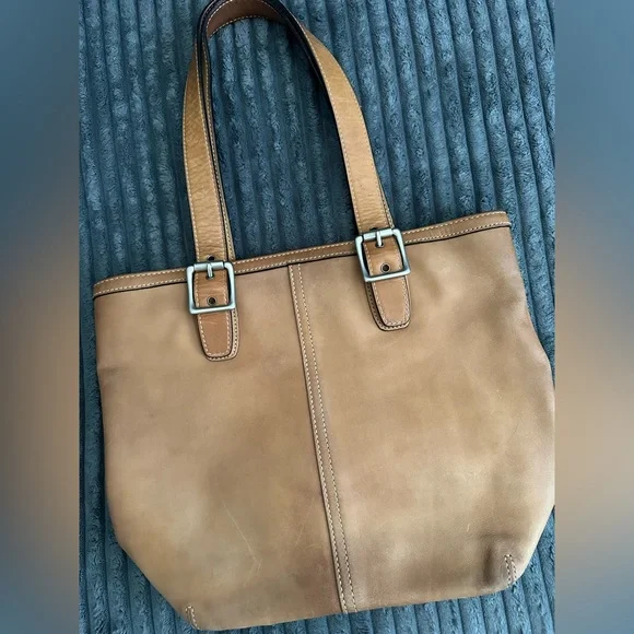 Coach Tan Leather Shoulder Bag - Picture 2 of 5